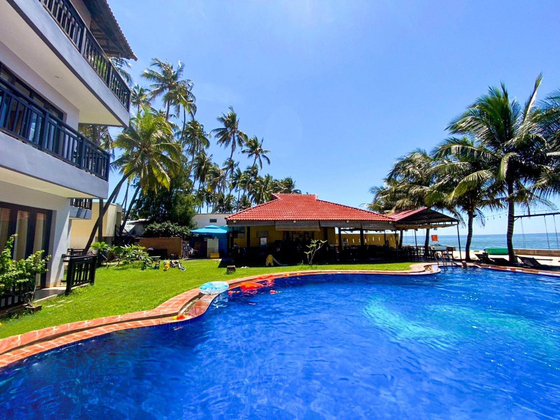 Venus MuiNe Hotel Mũi Né Buitenkant foto