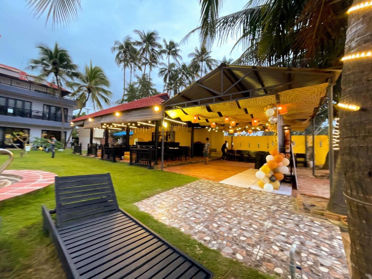 Venus MuiNe Hotel Mũi Né Buitenkant foto