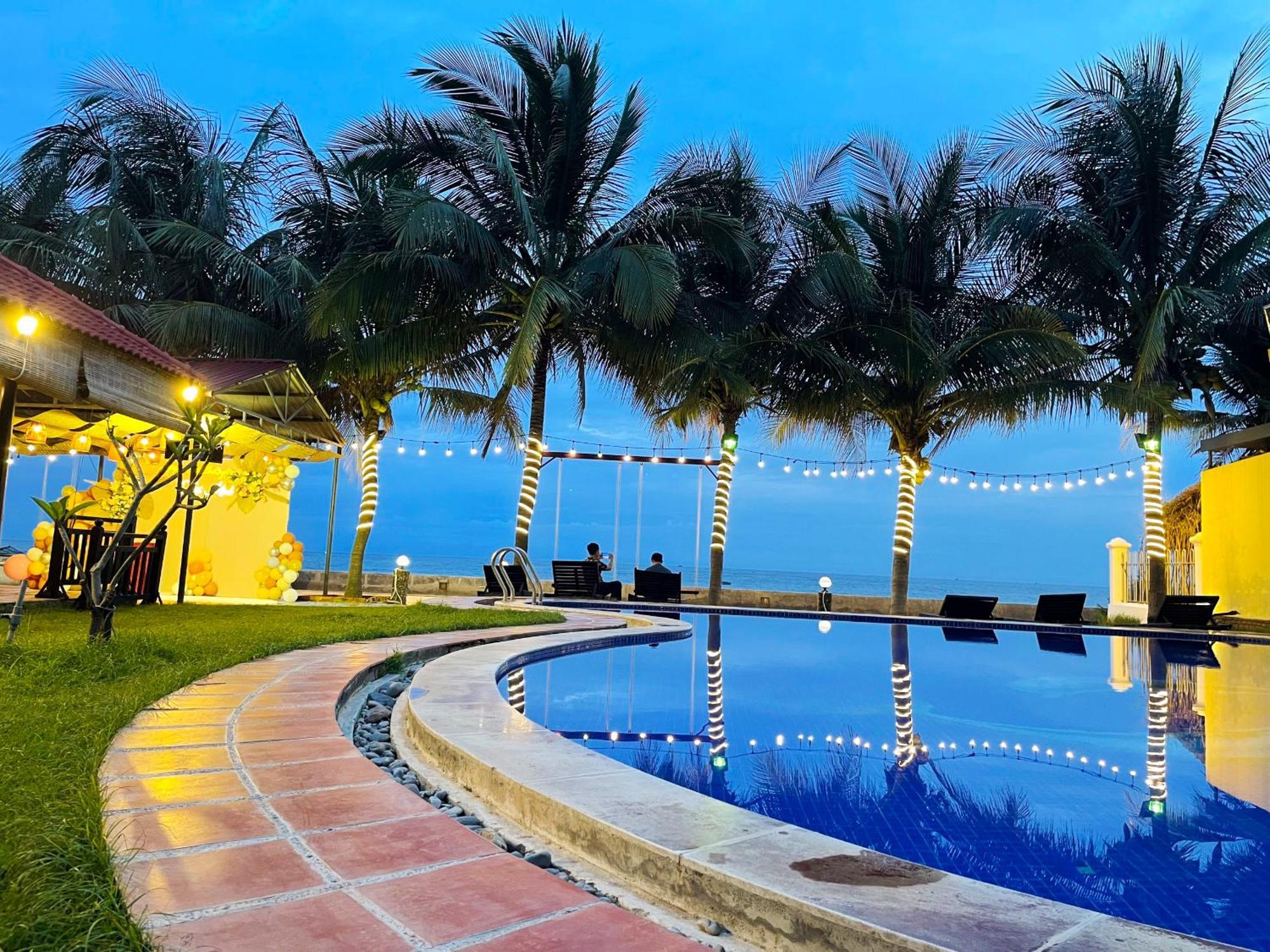 Venus MuiNe Hotel Mũi Né Buitenkant foto